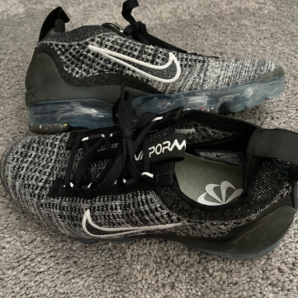 Women’s Nike 2021 Flyknit vapormax
